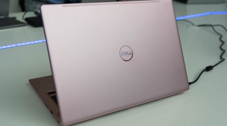 Laptop Dell hồng Inspiron 7370