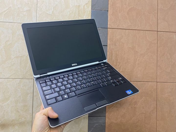 Laptop i7 6600U